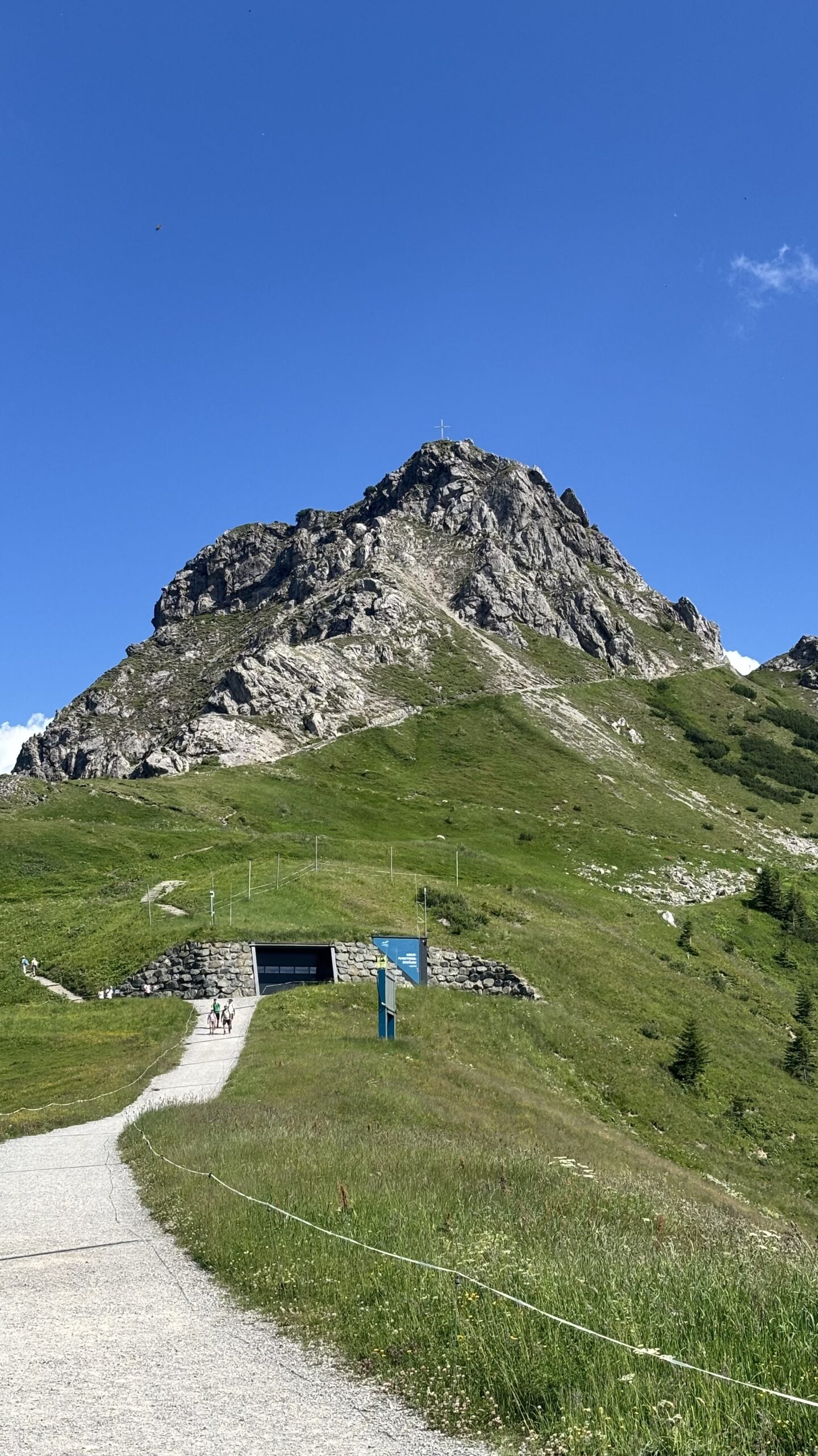 Weg an der Bergstation Kanzelwandbahn