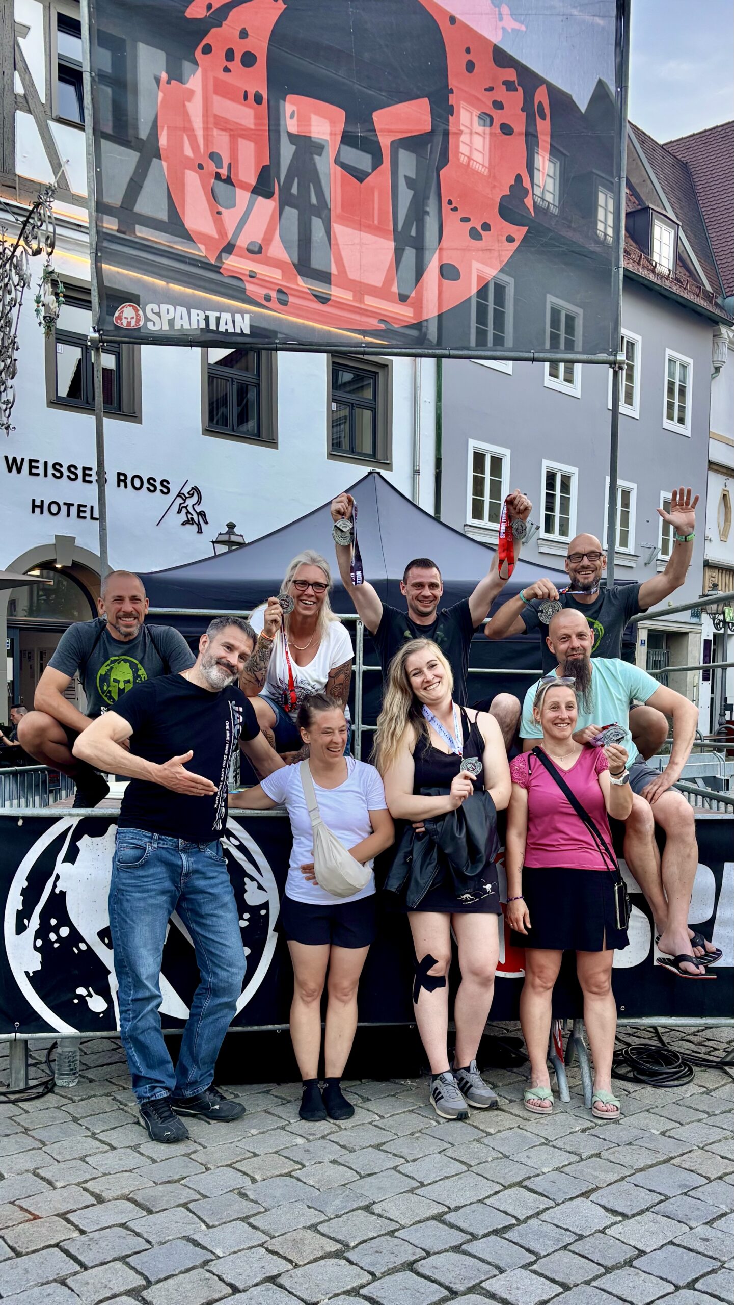 Spartan Race Kulmbach: Schweiß, Sonnenschein und purer Teamgeist! 🏔️💪